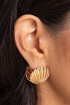 Featuring ribbed texture, high-sheen gold seashells open around the ear for a beachy basic. Earring attaches to a standard hinge closure fitting. Hoop measures approximately 1" in diameter.   Sold as one pair of hinge hoop earrings. Sea Shell Jewelry, Sea Inspired Jewelry, Brown Bracelet, The Ear, Paparazzi Accessories, White Necklace, Shiny Things, Ribbed Texture, Colourful Necklace