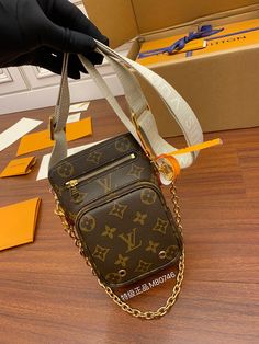 LUB Fashion Lu-Vi Bags - 16515 A+ Excellent Quality copies; Contact us if you've any questions in your mind. Sling Bags Women, Designers Bags, Woman Clothes, Work Bags, Vuitton Bag, Lv Bag, Fashion Handbags, Louis Vuitton Monogram, Contact Us