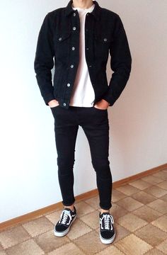 Stil Rock, Vans Old Skool Black, Old Skool Black, Mens Casual Outfits Summer, Men Fashion Casual Shirts, Neue Outfits