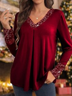 Christmas Shirt Women's Blouse Velvet Sparkly Red Sequins Long Sleeve Party Christmas Casual Festival / Holiday V Neck Regular Fit Fall & Winter 2023 - US $28.99 Casual Festival, Stylish Tops For Women, Womens Christmas Shirts, Trendy Tops For Women, Trendy Fashion Tops, Velvet Blouses, Winter Color, Red Sequin, Sleeve Pattern