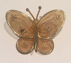 Butterfly gold colour vintage brooch. Delicate and beautiful Vintage Gold-tone Brooches For Formal Occasions, Gold Filigree Brooches As Gifts, Gold Costume Jewelry Pins For Wedding, Vintage Gold Brooches For Formal Occasions, Antique Gold Brooches As Gift, Victorian Gold Brooch For Wedding, Victorian Gold Wedding Brooch, Vintage Yellow Gold Brooches For Party, Victorian Gold Brooches For Formal Occasions