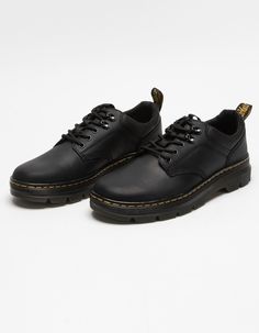 Shoes Mens Aesthetic, Grunge Shoes Men, Mens Doc Martens, Doc Martens Men, Dr Martens Men Outfit, Doc Martens Outfit Men, Doc Martens Mens, Fits Y2k, Dr Martens Men