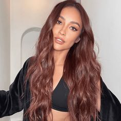 Cherry Cola Hair is Here to Quench Your Thirst This Summer Chocolate Brown Hair Copper Highlights, Hair Color Trends 2023 Fall, Latinas Hair Color Ideas, Copper Hair On Tan Skin, Shag Layers, Chocolate Copper Hair, Cherry Cola Hair Color, Cherry Cola Hair, Cinnamon Hair Colors