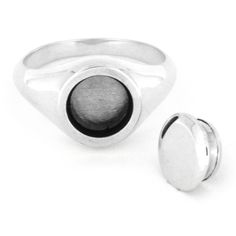 This memorial ring allows you to tastefully hold your loved one's ashes close. Remember them always by wearing this simple signet ring with a hollow area beneath the round face. The ashes are placed under the removable circular face of the signet ring.RING LAYOUT Ring Sleeve: Sterling Silver Ring Profile: Round Ring Finish: Polished All of my rings are made with a comfort fit.Contact Usfor help with any questions or special requests! Modern Adjustable Signet Ring, Classic Adjustable Stainless Steel Signet Ring, Classic Engraved Signet Ring For Memorial, Adjustable Dome Ring With Polished Finish, Classic Memorial Jewelry With Polished Finish, Minimalist Stainless Steel Signet Ring, Adjustable Polished Signet Ring, Adjustable Oval Signet Ring With Polished Finish, Oval Signet Ring With Tension Setting For Gift