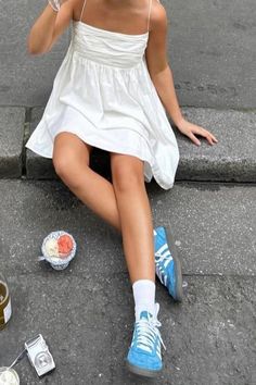 Blue baskets adidas girl summer paris french ice cream white dress cute Looks Adidas, Italian Summer Outfits, Adidas Samba Outfit, Pinterest Trends, Cute Vacation Outfits, Samba Outfit, Look Legging, Look Adidas, European Summer Outfits