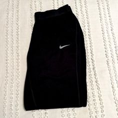 Never Worn Black Nike Sweatpants Nike Black Full-length Activewear, Nike Black Activewear Pants, Nike Black Activewear Long Pants, Nike Black Sweatpants For Workout, Nike Fitted Long Pants, Nike Black Fitted Pants, Nike Workout Pants In Black, Nike Black Workout Pants, Nike Black Stretch Bottoms