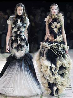 Fuera de todo convencionalismo - McQueen Mcqueen Couture, Alexander Mcqueen Fashion, Mcqueen Fashion, Yohji Yamamoto