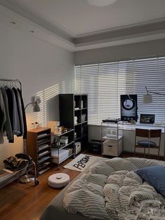 Men’s Bedroom Inspiration 🎱 #mensessentials #bedroominspiration #mens... | Bedroom Inspiration Ideas | TikTok Mens Bedroom, Man Room