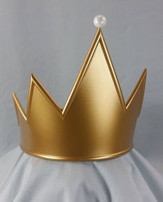 Evil Queen Crown, Queens Crown, Crown Pictures, Crown Decor, Evil Queens, Easter Bunny Basket, Queen Crown, Paper Crafts Origami