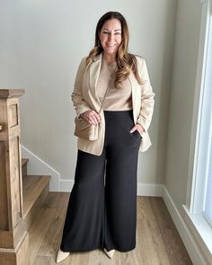 The Recruiter Mom's Amazon Page Women Business Professional, Winter Professional Outfits, Mom Outfits Winter, Wide Leg Outfit, Winter Workwear, Express Sweater Dress, Fashion Work Outfit