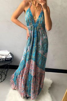 We are in love with this maxi! Wear it with heels and dress it up or down with sandals for a more casual look!  Paisley print Cross back maxi dress with adjustable straps and empire waist.Details:Material: PolyesterSIZE(IN)BustWaistLengthS32.326.845.3M33.928.345.7L35.429.946.1XL37.031.546.5XXL38.633.146.9 Slip Maxi Dress, Maxi Dress Sale, Dresses Xxl, Dresses By Length, Boho Print, Boho Maxi Dress, Blue Midi Dress, Sleeveless Maxi Dress, Long Maxi Dress