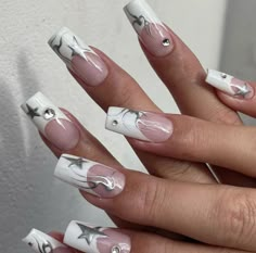 Streetwear Nails, Nail Art Design 2023, Easy Nail Polish, Kylie Nails, Nail Polish Nail Art, Nails Art Designs, Grunge Nails, Classy Acrylic Nails, Design 2023