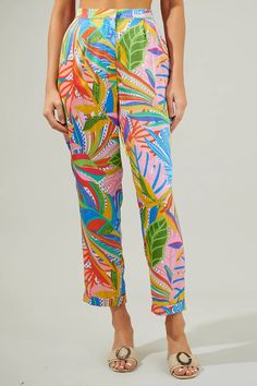 New Guinea Tropical Trouser Pants – Sugarlips Chic Pants, New Guinea, Matching Top, Trouser Pants, Tropical Print, Woven Fabric, Fitness Models, Style Inspiration, Trousers