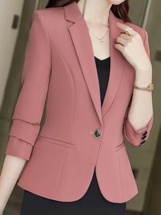 Ladies Office, Slim Blazer, Slim Fit Blazer, Graduation Outfits, Functional Style, Office Wear Women, Women's Outfits By Occasions, Slim Fit Blazers, Professional Attire