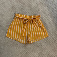 Brand New Never Worn But No Tags. The Strap Can Be Removed As Needed. Fits At Around The Belly Button Shein Shorts, Belly Button, Yellow White, High Waist, Color White, High Waisted, Womens Shorts, Brand New, Tags