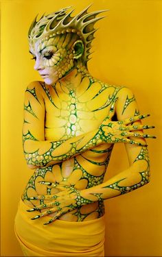 Body Painting Pictures, Alien Cosplay, Body Painting Festival, Halloweenský Makeup, Human Canvas, Special Effects Makeup, Costume Makeup, Face Off, Green And Yellow