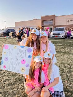 Little Sister Reveal Poster, Big Sis Lil Sis Reveal Ideas, Big Little Poster, Cheer Posters, Big Little Basket, Big Lil, Big Sister Little Sister