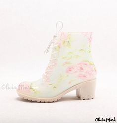 Olivia Mark - Elegant Style High-Heeled Rain Shoes with Printed Martin Boots, Lace-Up Design and Water Resistance by Qinghong Cute Rain Boots, Heeled Rain Boots, High Heel Rain Boots, Comfortable Wedges, Elegant High Heels, Elegant Heels, Floral Heels, Rain Shoes, Green Heels