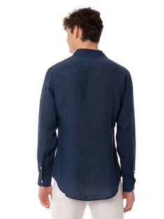 Man Pamplona shirtBlue navy solid colorRegular fitLong sleevesClassic necklineFront closureButtoned cuffsComposition: 100% Linen Navy Blue Linen, Navy Blue Shirts, Saint Barth, Pamplona, The Chic, Blue Shirt, Style Icon, Beach Outfit, Versace