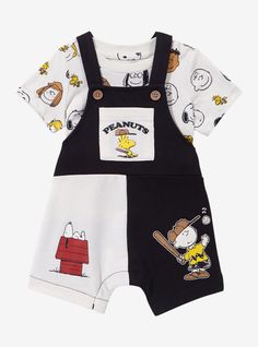 Dress your little one up in cartoon fashion with this Peanuts-inspired outfit! Featuring a t-shirt with an allover design of characters  this set includes overalls with printed designs of Charlie Brown  Snoopy  and Woodstock. With adjustable button straps and a front pocket  this overall set is perfect for your kiddo's next day outside.A BoxLunch Exclusive!Organic cottonListed in infant sizesWash cold with like colors; lay flat to dryDo not iron over printImported Snoopy Png, Snoopy Clothes, Snoopy Baby Clothes, Peanut Baby Shower, Unique Baby Clothes, Baby Snoopy, Snoopy Birthday, Thanksgiving Baby, Cute Kids Fashion