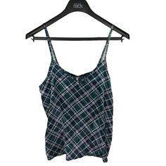 Cozy Rozy Womens Pajama Top Satin V Neck Spaghetti Strap Green Plaid L Large Nwt New With Tags. Cozy Rozy Pajama Top Satin V-Neck Spaghetti Strap Stretch Green Plaid L (Large) Measurements Chest: 18" Length: 18" Cotton Camisole Tops For Bedtime, Casual Cotton Cami Sleepwear, Casual Cami Top For Bedtime, Cotton Camisole Tops For Pajama Party, Blue Sleeveless Top For Pajama Party, Casual Cotton Camisole For Sleep, Casual Camisole Sleepwear, Casual Spaghetti Strap Sleepwear, Casual Camisole Top For Sleepwear