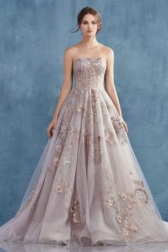 Mystic Dress, Castle Life, Ethereal Dresses, Eid Photos, Paolo Sebastian, Fairytale Dress, Gorgeous Gowns, Lace Gown