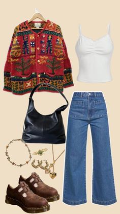 Gold jewelry, sweater, simple outfit Boho Style Outfits, Earthy Outfits, Everyday Fashion Outfits, Todays Outfit, Hippie Outfits, Closet Fashion, Outfit Inspo Fall, Everyday Outfits, Aesthetic Clothes