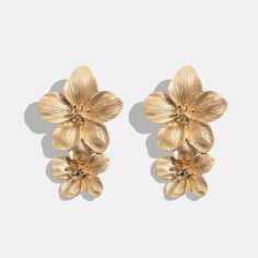 Nwot Double Flower 14k Gold Vermeil Earrings The Item But Not The Price? Send An Offer And Let’s Negotiate! All Offers Accepted Or Countered (Including Counteroffers!) Formal Gold Flower Cluster Earrings, Gold Drop Earrings With 3d Flowers, Gold 3d Flower Earrings For Formal Occasions, Formal Gold Earrings With 3d Flowers, Formal Gold Flower Earrings With 3d Details, Gold Flower Cluster Earrings, Gold Bridal Earrings With 3d Flowers, Elegant Gold Bridal Earrings With 3d Flowers, Gold Fine Jewelry Cluster Earrings