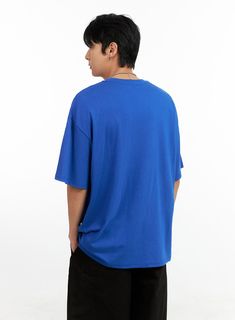 Product Detail Style : Street Occasion : Back to school Type : Men, TShirts Print : Graphic Material : Cotton Sleeve : Short sleeve Neck : Round neck Fit : Oversize fit Cotton60 Modal40 Color : Blue Made in Korea Model Size Model is wearing size 1XL and the color Blue. Height : 6'0" | 184cm / Top : L / Bottom : XL (32 inch) .prddescription table, .prddescription td, .prddescription th { border : 1px solid black; border-collapse : collapse; padding: 10px; } Size(Inch) Size Shoulder Bust Sleeve Le Festival Trends, The Color Blue, Graphic Material, Oversize T Shirt, Beauty Sale, Print Graphic, Low Rise Jeans, Korean Street Fashion, Lace Mini Dress