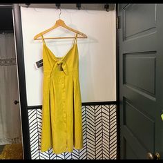 Nwt. Size Large. Yellow Summer Midi Dress For Day Out, Chic Yellow Sundress For Brunch, Yellow Midi Sundress For Day Out, Yellow Midi Length Sundress For Day Out, Mustard Summer Midi Dress For Day Out, Yellow Midi Sundress For Daytime, Mustard Midi Dress For Summer Day Out, Yellow Midi Sundress For Brunch, Yellow Sundress Midi Dress For Day Out