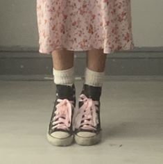 Pink Laces Shoes, Pink Converse With Ribbon Laces, Ribbon Laced Converse, Shoe Lace Ribbon, Ribbons On Shoes, Sneakers With Ribbon Laces, Ribbon Lace Shoes, Grade 8 Grad Dresses Simple, Ribbon Laces Sneakers