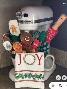 Christmas Kitchen Vignettes, Christmas Counter Decor, Gingerbread Kitchen Christmas, Kitchenaid Decor, Gingerbread Kitchen Decorating Ideas, Mixer Decor, Kitchen Aide, Gingerbread Kitchen