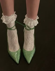 Dr Shoes, Foto Poses, Mode Inspo, Pretty Shoes, Dream Shoes, Mode Inspiration, Looks Style, Looks Vintage, Rococo