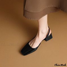 Olivia Mark - Unisex Vintage Leather Sandals - Stylish and Comfortable Casual Footwear Vintage Leather Sandals, Nude High Heels, Casual Footwear, Square Head, Outdoor Wear, Training Shoes, Black Patent Leather, High Heel Sandals, Vintage Leather