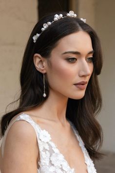 A tribute to the sea, the Del Mar pearl tiara was inspired by the beauty of the ocean with its freshwater and keishi pearls and organic silhouette. This is a tiara like no other; effortless, elevated and the perfect piece to capture your inner goddess on your wedding day and beyond.  * DETAILS * > Designed and handmade in Australia. Worldwide shipping > Handcrafted from tarnish resistant jewellery wire > Handcrafted with freshwater pearls, keishi pearls, beads pearls, Czech seed beads > Attached Wedding Hairstyles And Makeup, Jewellery Wire, Pearl Tiara, Hair Accessories Pearl, Wedding Hair Down, Inner Goddess, Pearl Bridal, Vintage Style Wedding, Modern Bridal