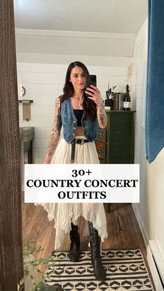 Discover 30 Country Concert Outfits That Will Make You Look like a Celeb! From Western vintage styles to trendy Wallen concert outfit ideas, find the perfect country concert outfit for any show. Get inspired with Morgan Wallen concert outfit ideas and stand out at any event. These country concert outfits are designed to make you shine, whether you're heading to a country concert or multiple country concerts this season. Elevate your concert outfits and rock the ultimate country style! Morgan Wallen Concert Outfit Ideas, Womens Western Outfits, Concert Jeans, Vaquera Boots, Morgan Wallen Concert Outfit, Jason Aldean Concert, Morgan Wallen Concert, Country Themed Parties, Country Concert Outfit Ideas