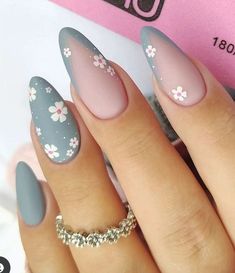 Unghie Nail Art, January Nails, Colorful Nails, Floral Nail Art, Classy Nails