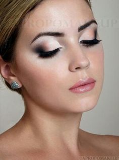 Glam wedding makeup look Cake Eyeliner, Gorgeous Wedding Makeup, Wedding Hairstyles And Makeup, Prom Makeup Looks, Hot Makeup, Beauty Make-up, Braut Make-up, Make Up Looks, Bridal Beauty