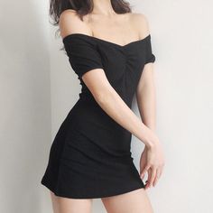 Black off the shoulder bodycion Sweetheart Neck Ribbed Mini Dress Short Sleeve Solid Stretch Mini Dress With Off-shoulder, Stretch Off-shoulder Mini Dress, Fitted Off-shoulder Casual Mini Dress, Casual Fitted Off-shoulder Mini Dress, Solid Color Fitted Off-shoulder Dress, Casual Off-shoulder Evening Bodycon Dress, Casual Off-shoulder Bodycon Dress For Evening, Casual Off-shoulder Bodycon Dress, Casual Stretch One-shoulder Mini Dress