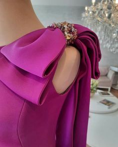 Bridesmaid Dresses 2024, Long Sleeve Black Evening Dress, Custom Bridal Dress, Elegant Attire, Elegant Dresses Classy, Woman Suit Fashion, Evening Gowns Elegant, Sequence Work, Dress Sketches