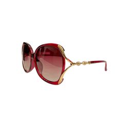 "\"DIVA\" Butterfly framed luxury sunglasses  -Red -Luxury -Butterfly frame -Gold accents Elevate your style...add accessories ❤️" Womens Holiday Fashion, Celebrity Sunglasses, Small Sunglasses, Model Sunglasses, Sunglasses Luxury, Arlington Va, Uv Sunglasses, Sunglasses Uv Protection, Shades Sunglasses