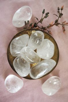 Clear quartz – Clear quartz tumbled stone– The stone of healing, awareness and clarity – Crystals https://etsy.me/3KeyY3k #clearquartz #rockquartz #tumbledstones #tumblestones #rockquartztumble #clearquartztumble #largeclearquartz #clearquartzegg #clearquartzcrystal Clear Quartz Aesthetic, Spiritual Items, Quarts Crystal, Tumbled Crystals, Salt Stone, Cosy Room, April Birthstone Jewelry, Wallpaper Flowers, White Pictures