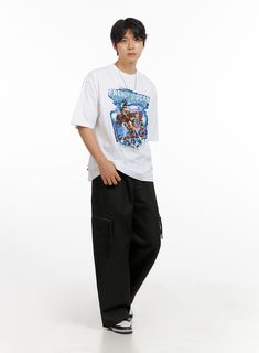 Product Detail Style : Street Occasion : Back to school Type : Men, TShirts Print : Graphic Sleeve : Short sleeve Neck : Round neck Fit : Loose fit Cotton100 Color : White, Black Made in Korea Model Size Model is wearing size M/L and the color White. Height : 6'0" | 184cm / Top : M / Bottom : L (30 inch) .prddescription table, .prddescription td, .prddescription th { border : 1px solid black; border-collapse : collapse; padding: 10px; } Size(Inch) Size Shoulder Bust Sleeve Length Armhole Sleeve Relaxed Fit T-shirt With Pockets For Streetwear, Casual Baggy T-shirt With Letter Print, College Style Relaxed Fit Short Sleeve T-shirt, Casual Crew Neck T-shirt With Pockets, Hip Hop Style Crew Neck T-shirt For College, Urban Relaxed Fit T-shirt With Pockets, Casual Short Sleeve T-shirt With Pockets, Urban Baggy Cotton Tops, Cotton Tops With Pockets For Streetwear