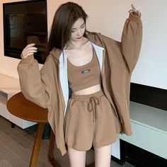 Modele Fitness, Sport Clothing, Korean Outfit Street Styles, Korean Girl Fashion, Ulzzang Fashion, Kpop Fashion Outfits, 가을 패션