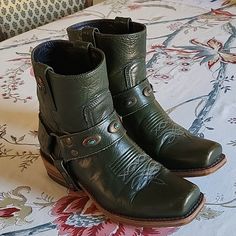 Great Condition Olive Green Moto Cow Booties With Turquoise Details. Green Ankle-high Boots With Reinforced Heel, Western Green Snip Toe Boots, Green Boots With Reinforced Heel And Square Toe, Green Square Toe Boots With Reinforced Heel, Green Western Ankle Boots, Green Western Style Ankle Boots, Turquoise Leather Boots With Round Toe, Western Green Boots With Leather Sole, Green Leather Western Boots