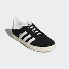 adidas Gazelle Shoes - Black | Kids' Lifestyle | adidas US Adidas Gazelle Black, Adidas Aesthetic, Adidas Gazelle Shoes, Gazelle Shoes, Samba Shoes, Vintage Style Shoes, Fresh Sneakers, Black And White Shoes, Adidas Gazelle Sneaker