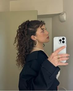 Curly Hair Inspo, Curly Hair Beauty, Curly Hair Styles Easy, Curly Hair Inspiration, Hair Stylist Life, Hair Photo, Curly Hairstyles, Aesthetic Hair