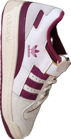 Purple High-top Adidas Sneakers, Purple Adidas Sneakers With Round Toe, Adidas Purple Sneakers With Round Toe, Purple Adidas Sneakers, Sporty Purple Adidas Sneakers, Adidas Purple Sneakers For Sports, Casual Purple Adidas Sneakers, Adidas Ozweego Beige, Adidas Lxcon