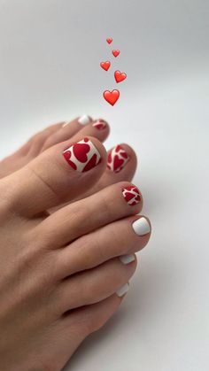 Фото маникюра и педикюр визуал Black White Design, Pedicure Designs, Design Nail, Profile Design, Nails Ideas, Nails Art, White Design, Nail Manicure, Group Chat