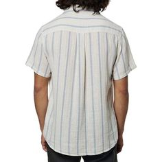 The Katin Alan Short-Sleeve Shirt is a vintage-inspired button-up for all of us, whether our name is Alan or not. Breezy Shirt, Desert Sage, Mens Short Sleeve Shirt, Mens Outfitters, Beach Days, Polished Look, Stripes Pattern, Chest Pocket, Cotton Linen